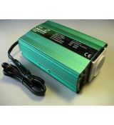Menič napätia z 12V a 24V na 230V